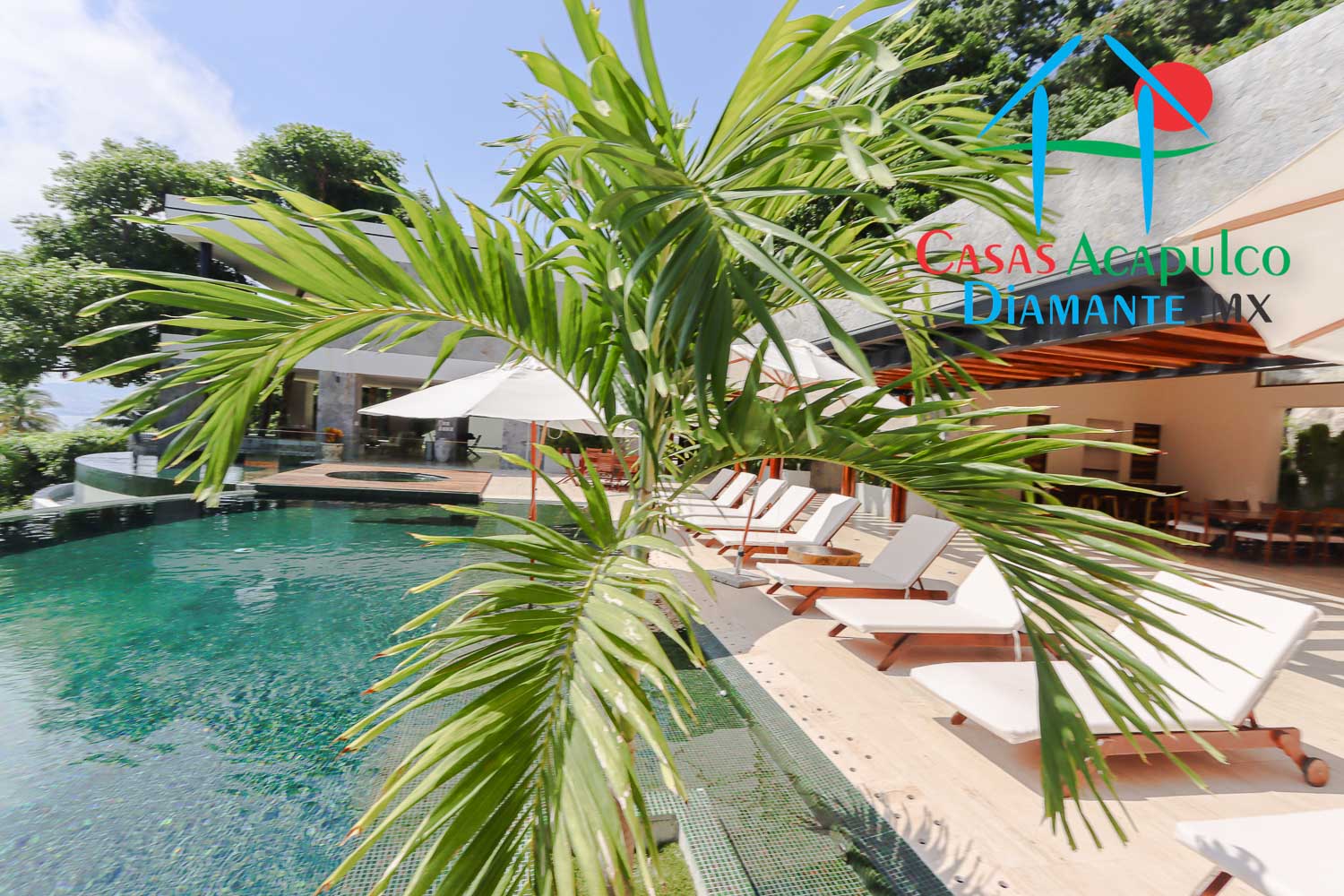 La Roqueta - Alberca y asoleadero 26